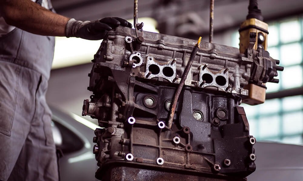 Range Rover Sport Oil Change Dubai